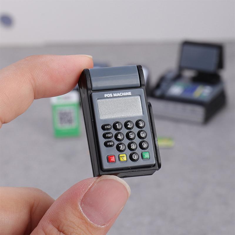 Plastic Collectible Figurines  - Toy Cash Register recension och pris