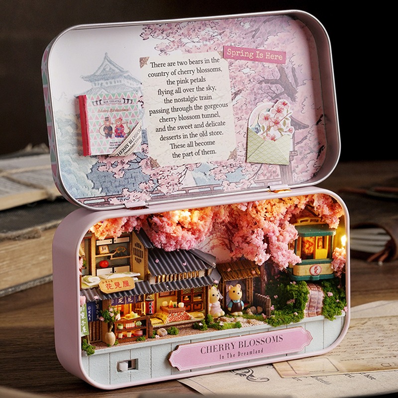 DIY Miniature Tin Box Theater  - Kids Toys Paris recension och pris
