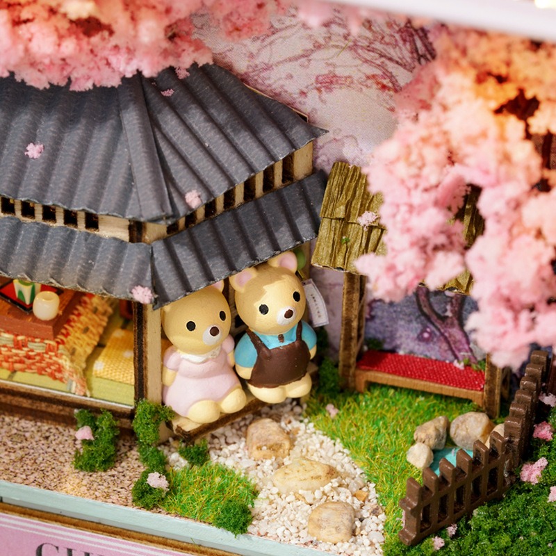 DIY Miniature Tin Box Theater  - Kids Toys Paris recension och pris
